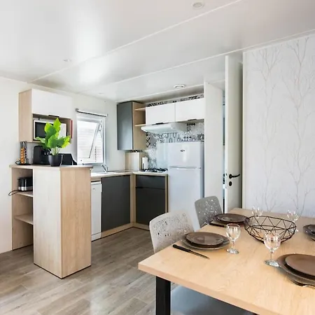 Luma Apartment